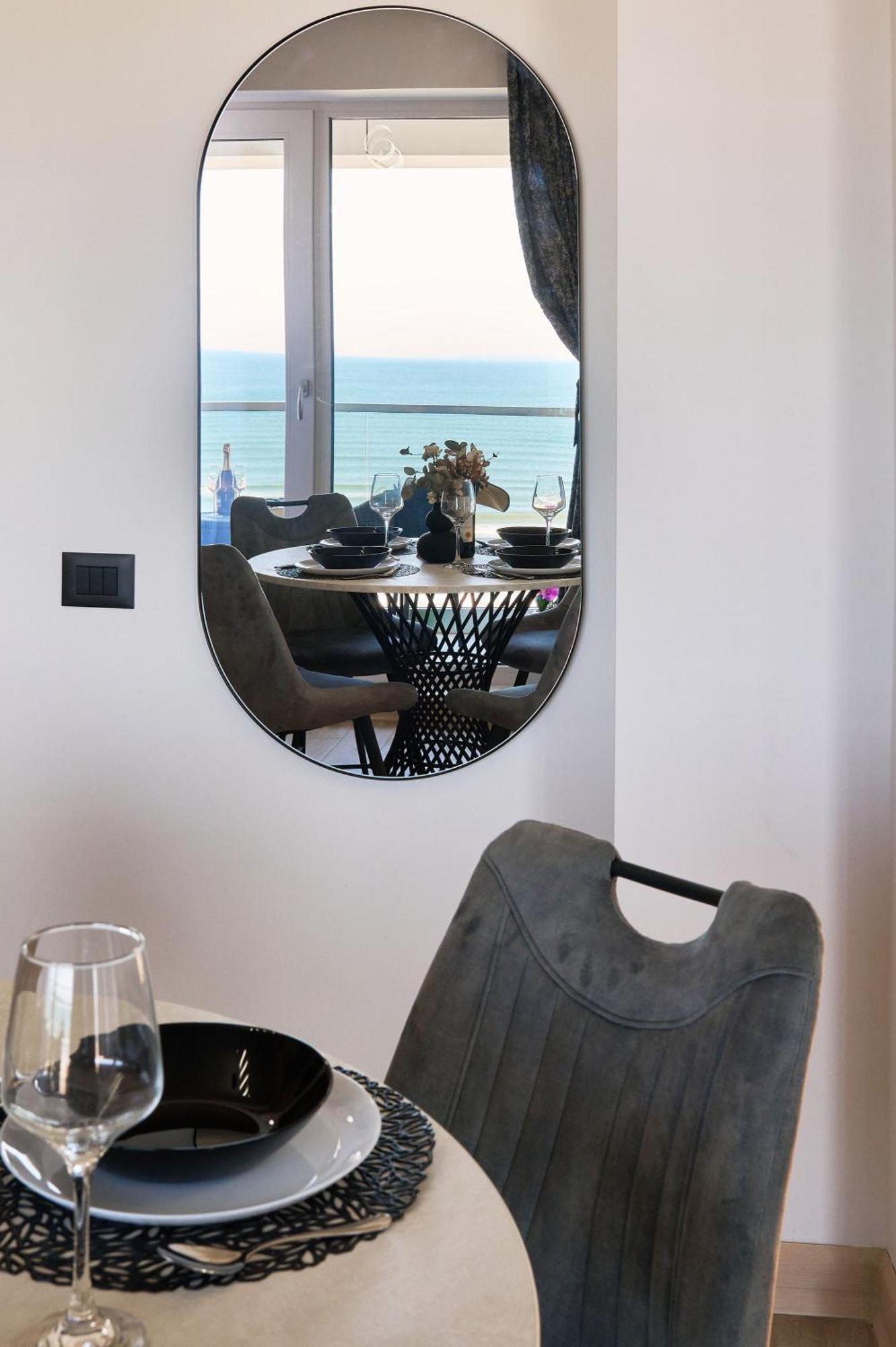 Alma Apartment In Infinity Beach Resort - Parking Mamaia Exterior foto